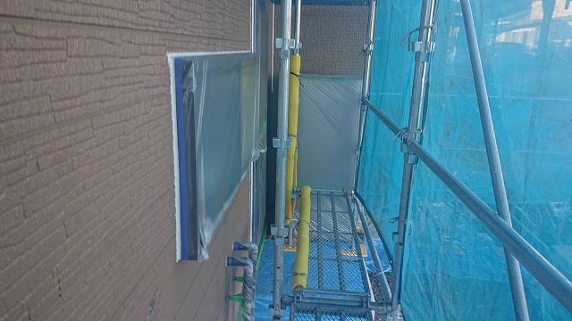 飯島町屋根外壁塗装外壁養生2