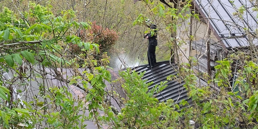 阿南町トタン屋根_施工前３