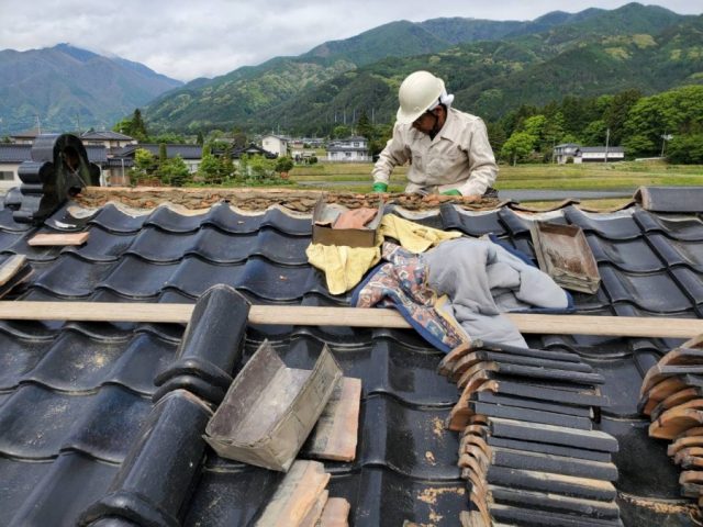 宮田村棟瓦積み直し工事4