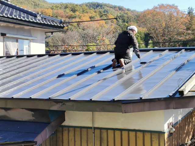 伊那市手良沢岡T邸上塗り