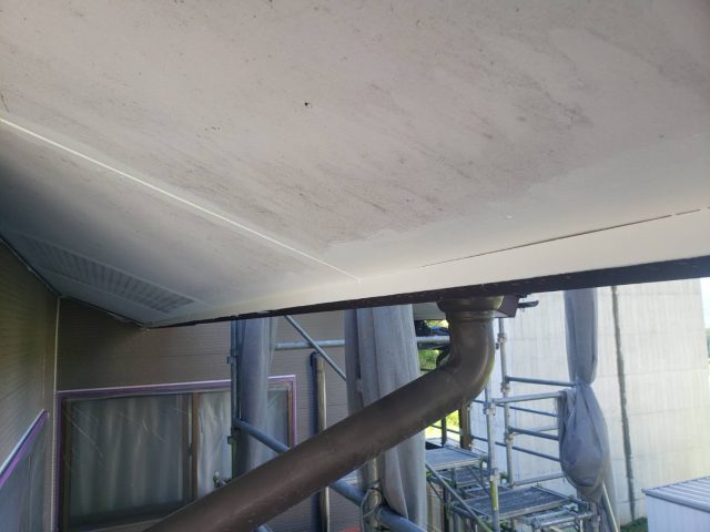 飯田市Y邸_軒天塗装1