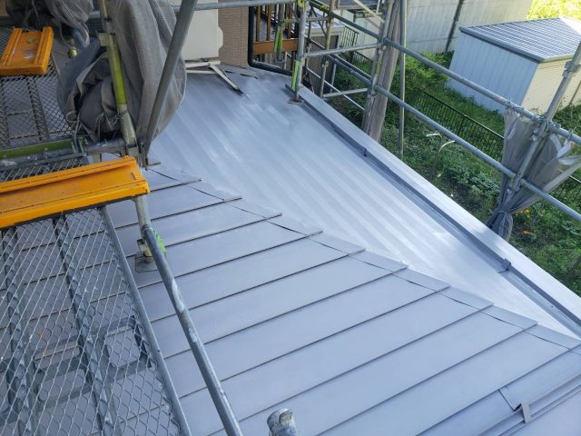 飯田市Y邸_下屋根下塗り