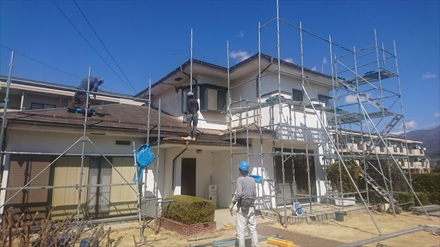 長野県塩尻外壁屋根カバー足場2