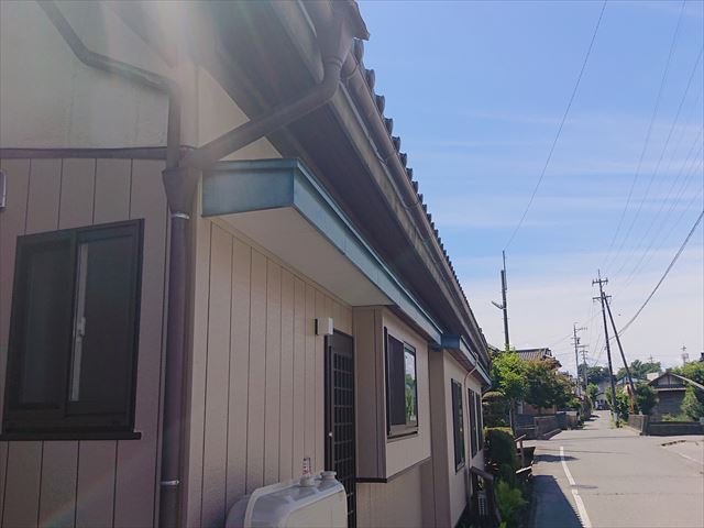 長野県宮田村・霧除け・トタン・外壁塗装現状3