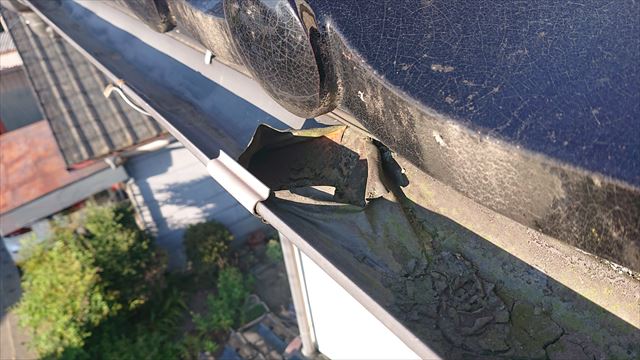 長野県駒ヶ根市雨樋交換・外壁塗装現状5