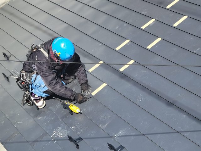 A邸葺替え_雪止め設置