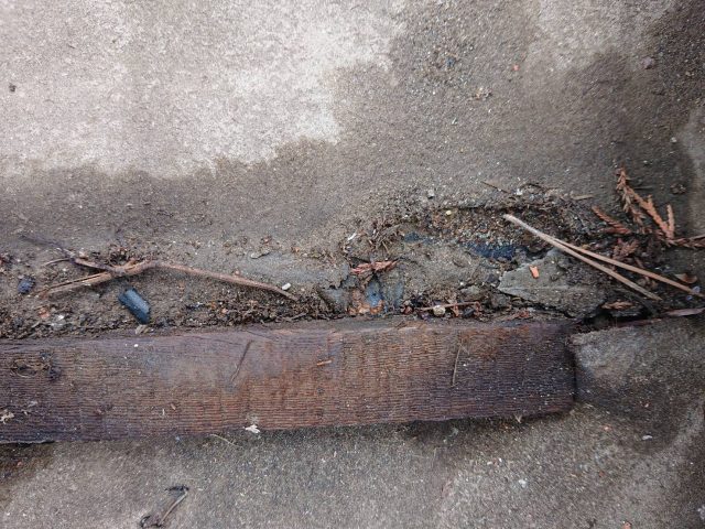 伊那市手良U邸施工前瓦の下