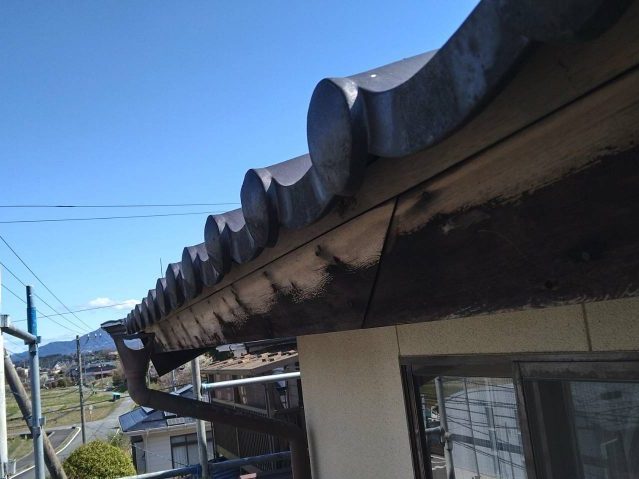 豊丘村T邸鼻隠し板金前