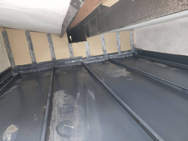 駒ヶ根市I邸_雨漏り-板金5