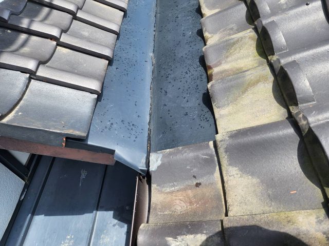 駒ヶ根市I邸_雨漏り-板金2