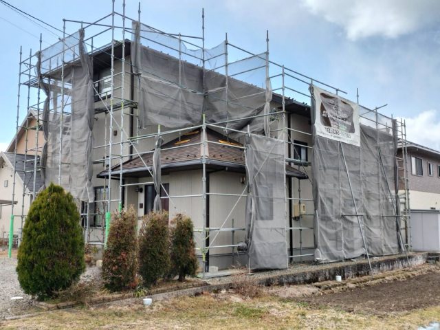 伊那市境K邸足場の組立完成