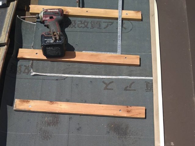 伊那市T邸雨漏り修繕工事瓦棒設置