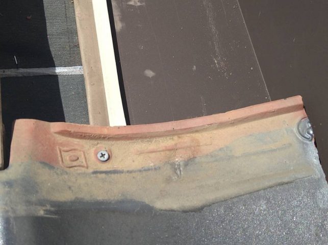 伊那市T邸屋根修繕瓦戻し