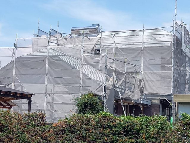 伊那市K邸太陽光パネル撤去　足場