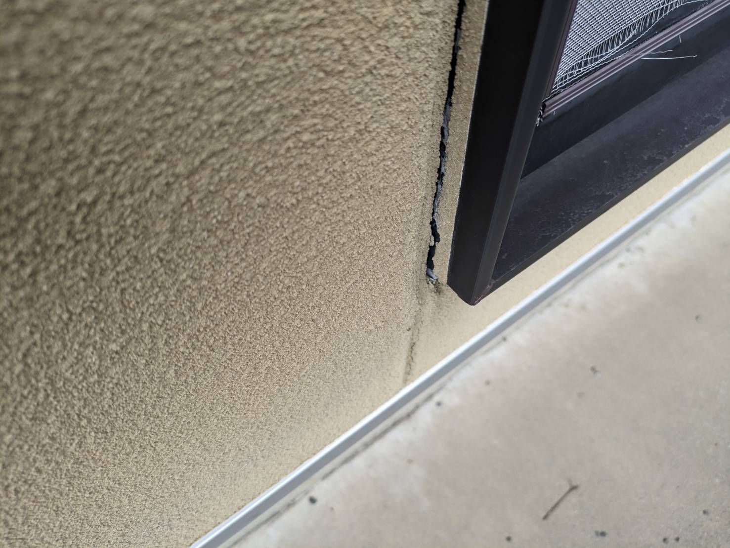 kamiinagun-nisiminowa-wafuuzyutaku-gaihekitosou-yanetosou-genntou8