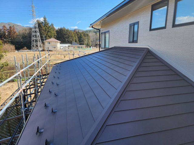 阿智村屋根カバー_下屋根完成