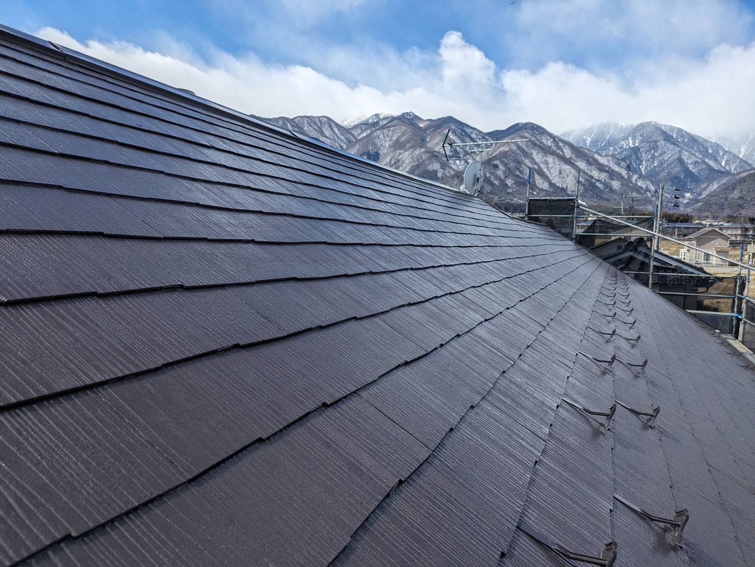 komaganesi-yanegaijheki-Mtei-yaneuwanuri7