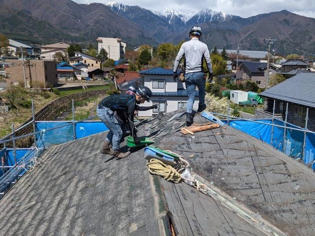 駒ヶ根市N邸_屋根材撤去2