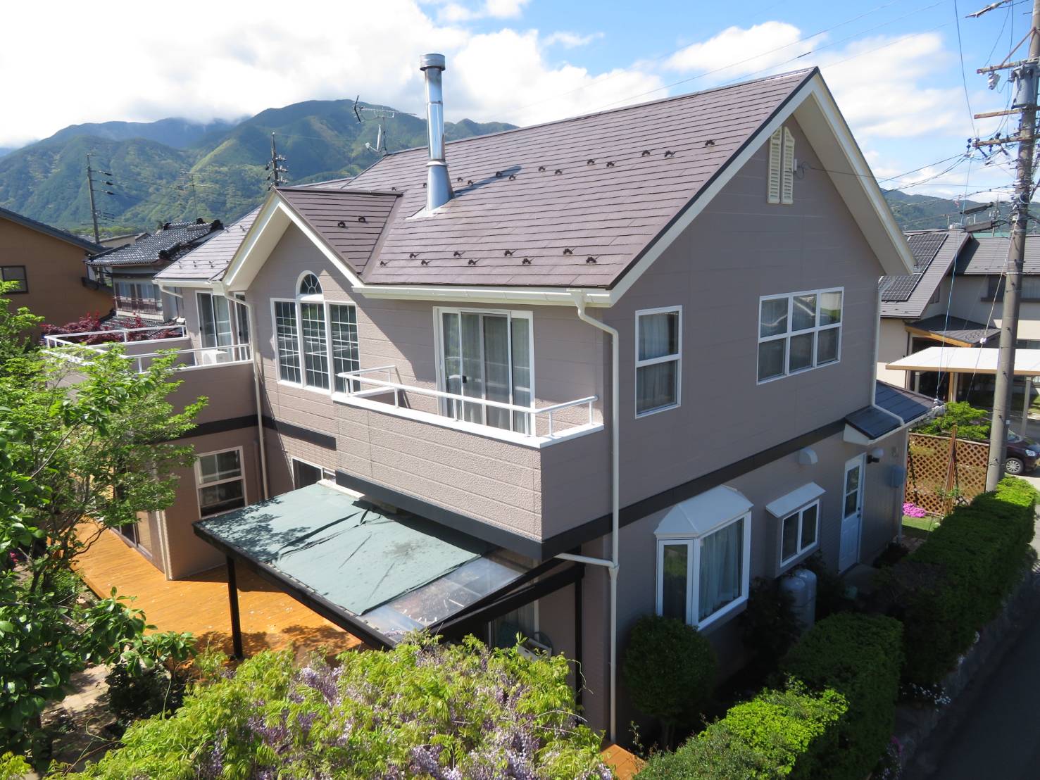 komaganesi-yanegaijheki-Mtei-kannsei