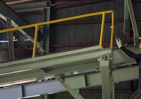 アスザック東御工場上塗り