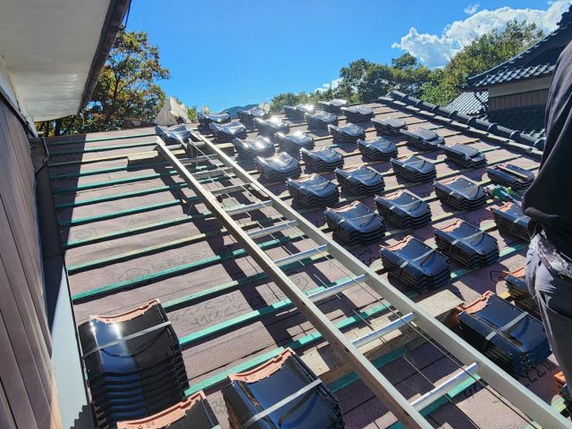 伊那市G邸屋根葺き替え瓦上げ