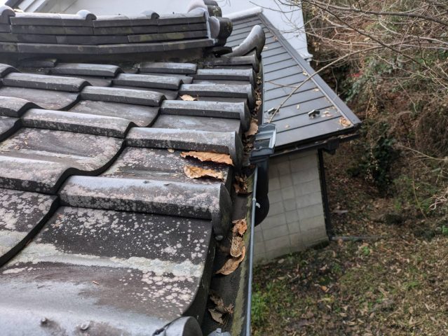 下條村S邸雨樋施工前