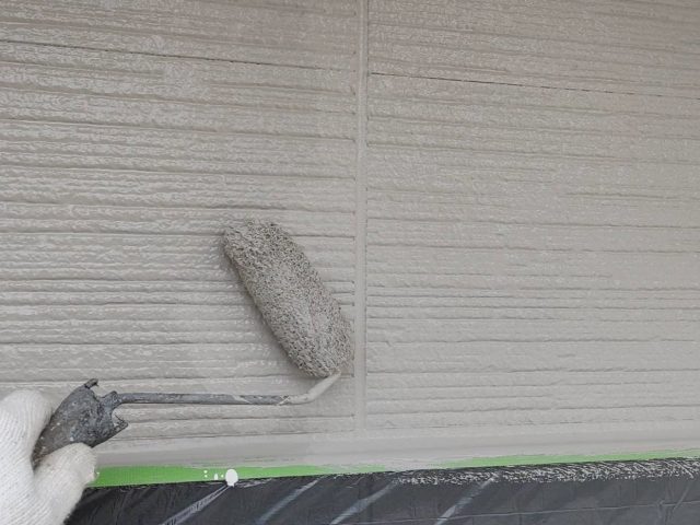 飯田市駄科外壁塗装ツートン上塗り