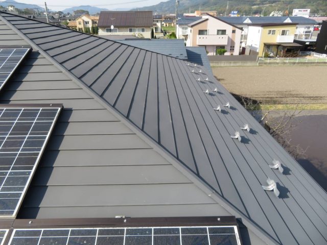 南箕輪村T邸施工前屋根