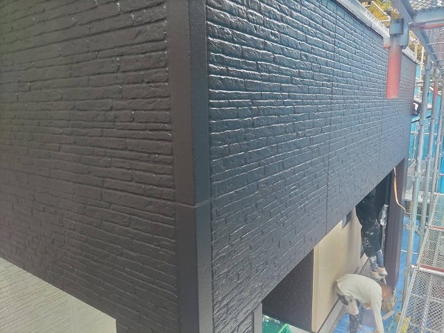 伊那市富県ALC外壁塗装上塗り3