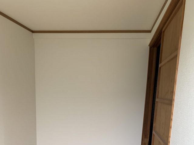 駒ヶ根市I邸_雨漏り-クロス貼り完成