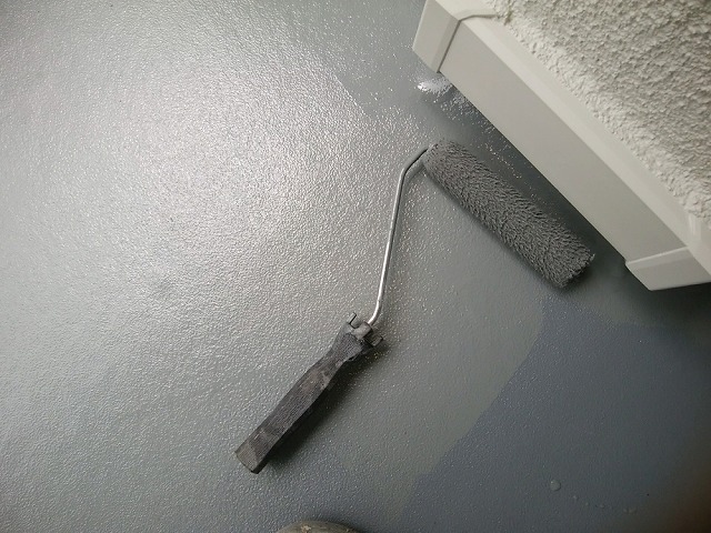 Dトップ700を塗っていきます