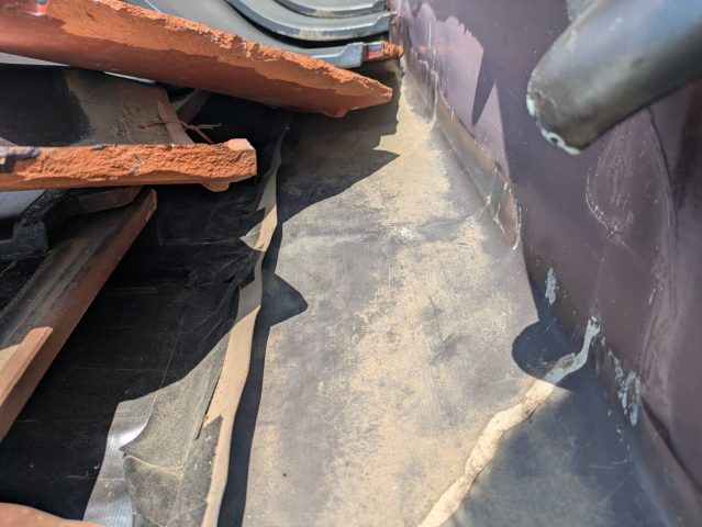 伊那市T邸施工前の瓦屋根