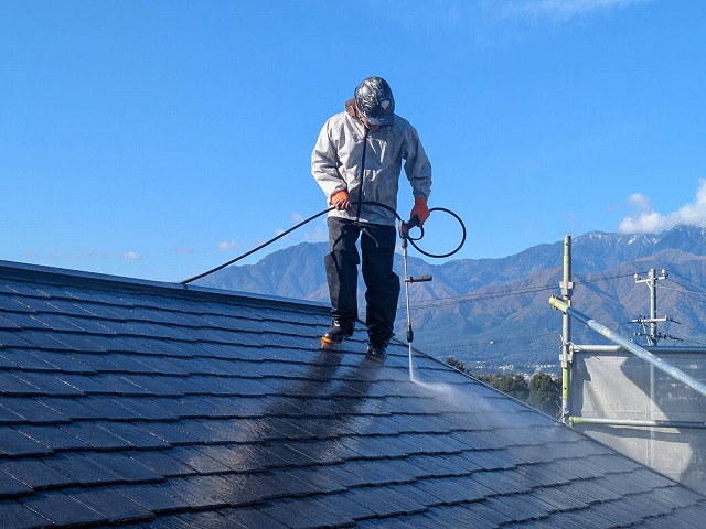 駒ヶ根市S邸洗浄作業