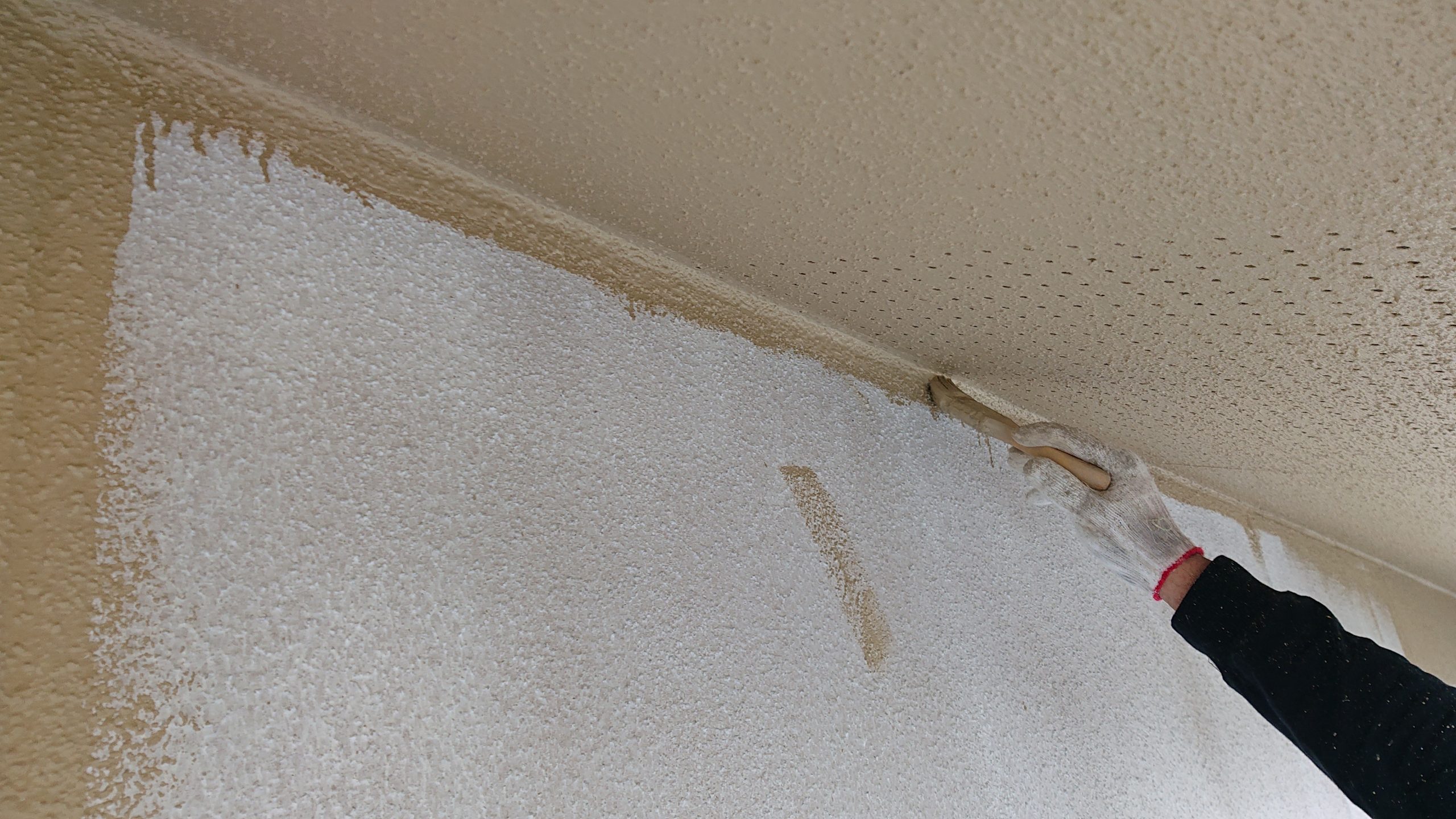 松川町サンワ外壁塗中塗り7