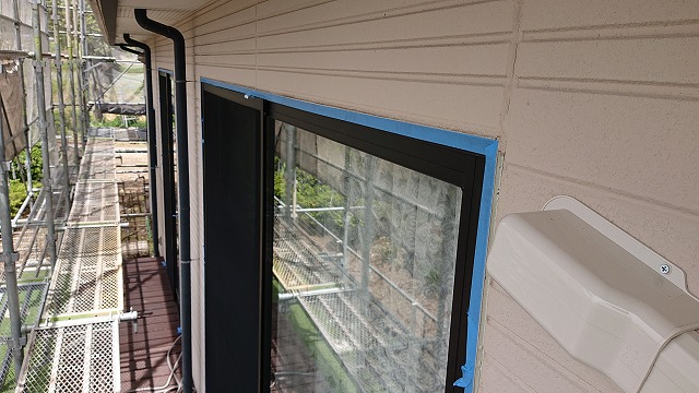 飯島町　多彩色　コーキング3