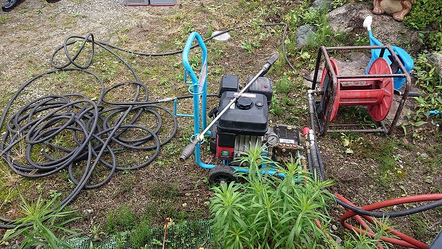 駒ケ根市トタン屋根洗浄2