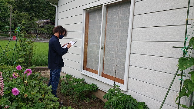 駒ケ根市下平外壁塗装上塗り3