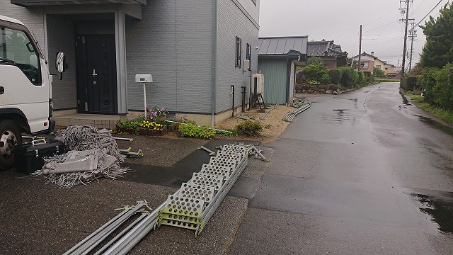 駒ケ根市屋根壁遮熱足場21