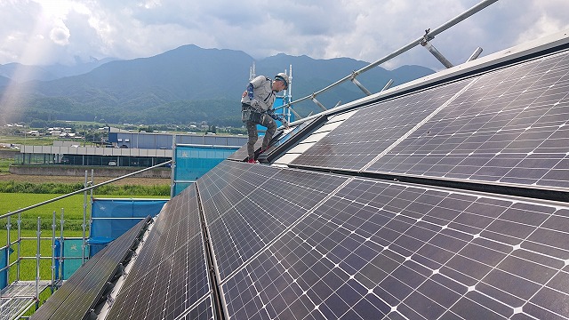 駒ケ根市・屋根・外壁・下塗り3