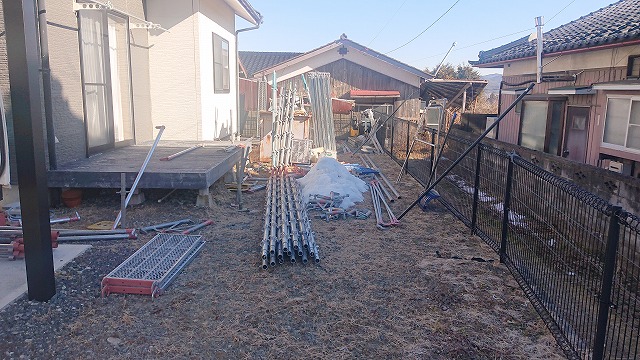 駒ケ根市外壁屋根塗装赤穂足場作業3