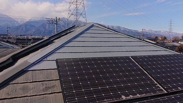 駒ケ根市下平コロニアル屋根塗装下塗り7