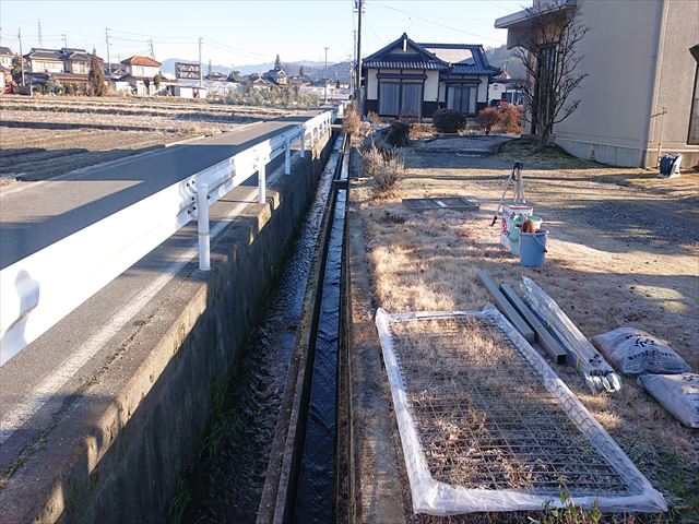 長野県飯田市松尾フェンス1