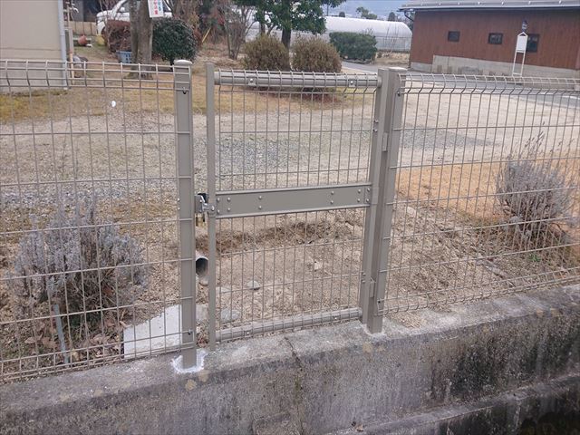 長野県飯田市松尾フェンス13