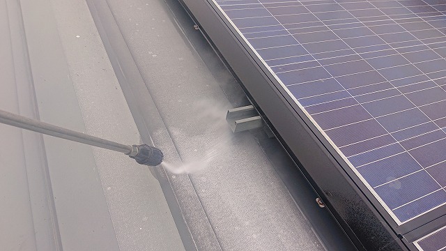 飯田市大瀬木倉庫屋根遮熱洗浄3