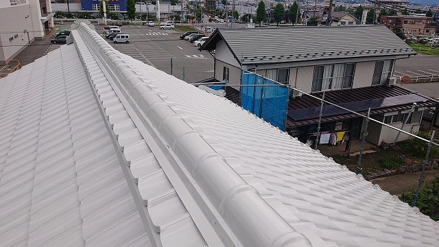 飯田市大瀬木金属瓦中塗り8