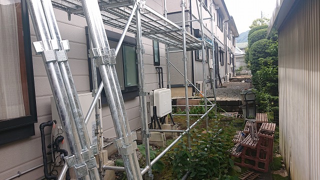 飯田市上殿岡　屋根外壁木部塗装足場4