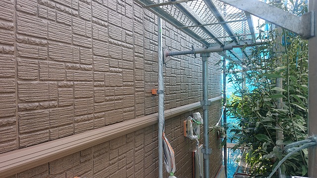 上伊那郡飯島町セキスイハイム外壁塗装下塗り1