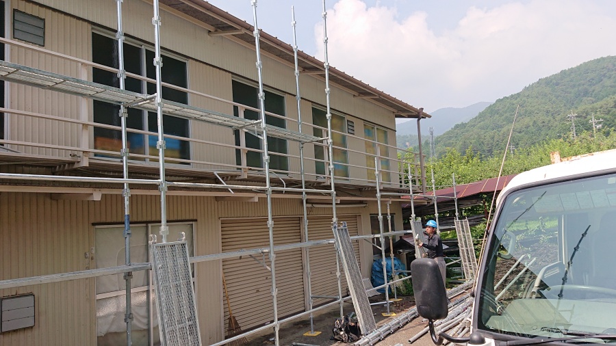 飯田市大瀬木柿ハウス足場2