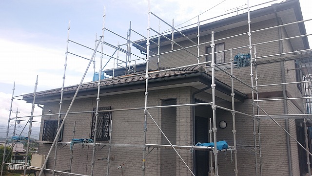 飯田市北方外壁塗装　足場2
