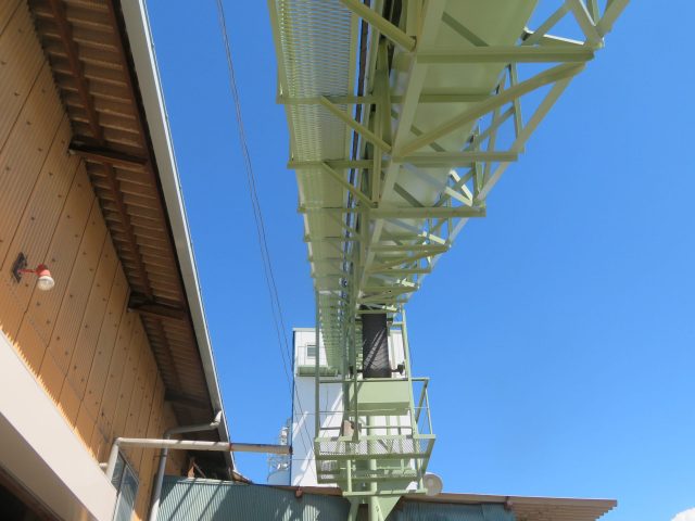 アスザック東御工場上塗り